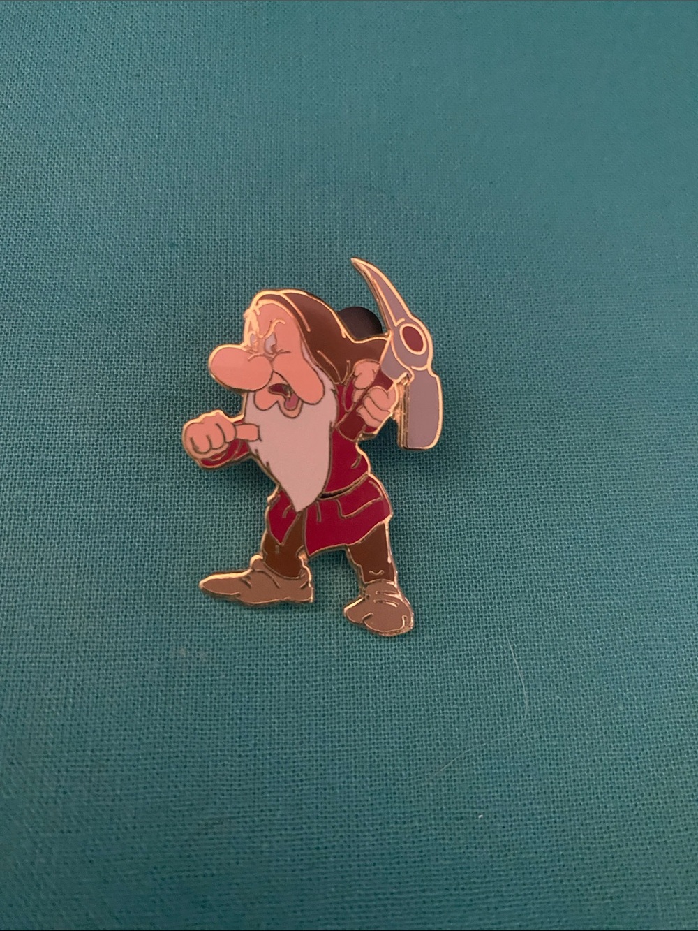 Vintage grumpy Disney World pin 2002